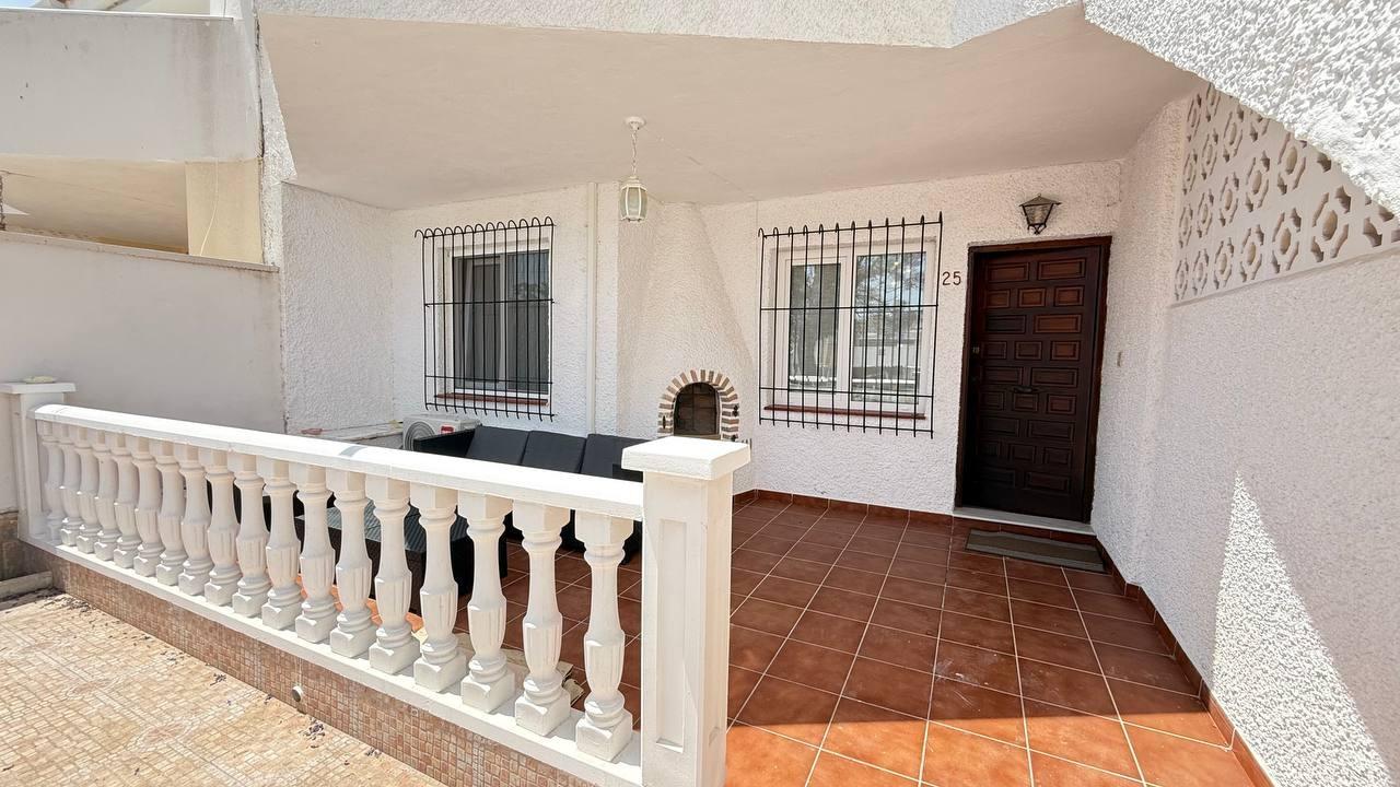 Ground floor bungalow, renovated, with 2 bedrooms and 1 bathroom