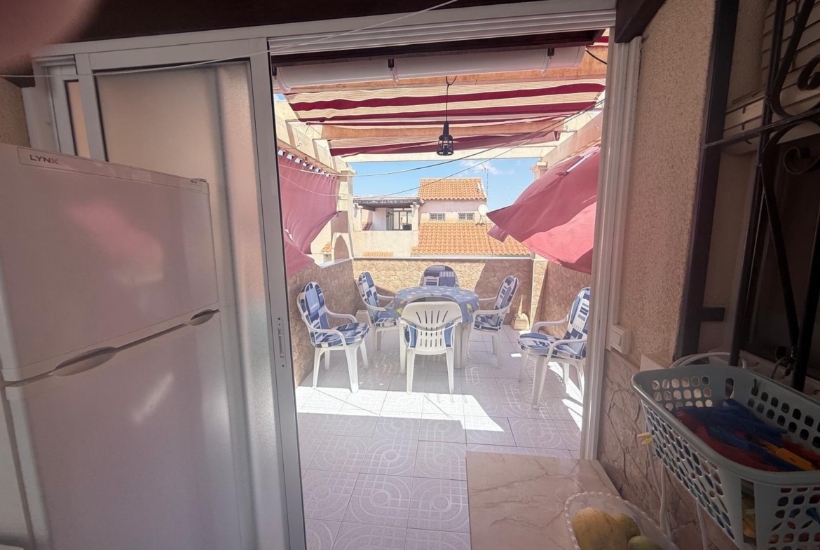 Great High Bungalow in Playa Flamenca: 3 bedrooms, 1 bathroom, 3 storage rooms, pool.