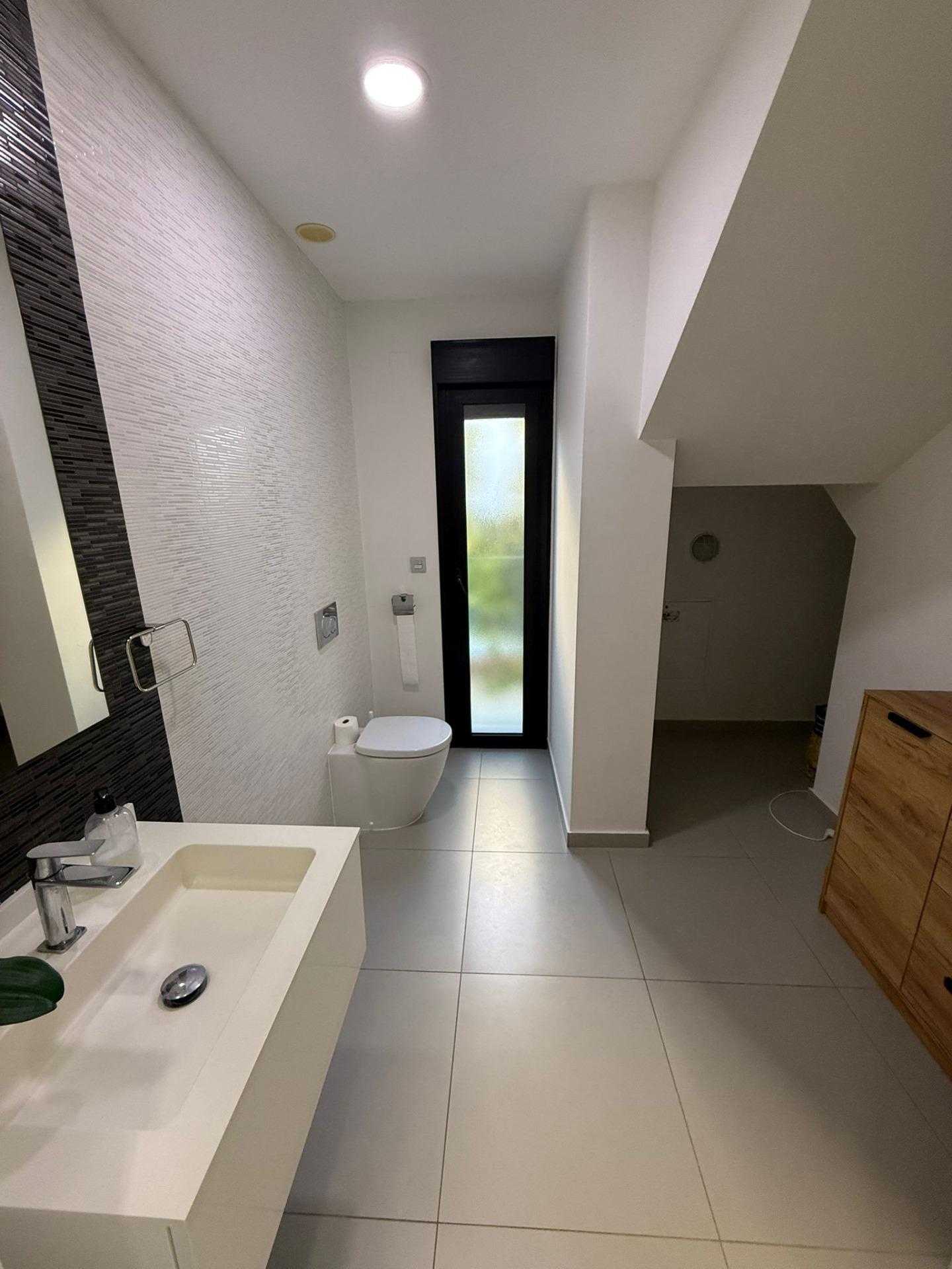 Prachtige vrijstaande villa met een perceel van 300 m2
