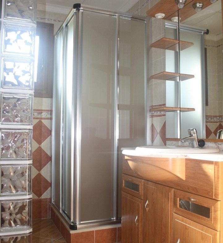 BEAUTIFUL VILLA IN LOS ALTOS, TORREVIEJA