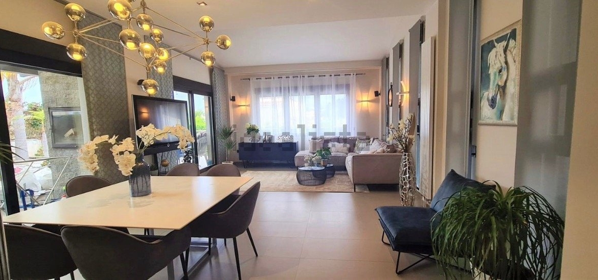 VILLA IN CALPE FOR SALE