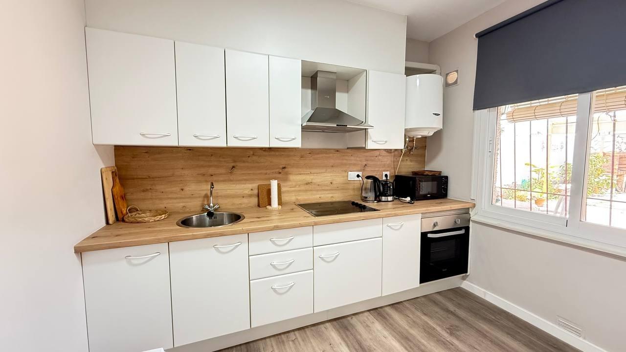 Ground floor bungalow, renovated, with 2 bedrooms and 1 bathroom