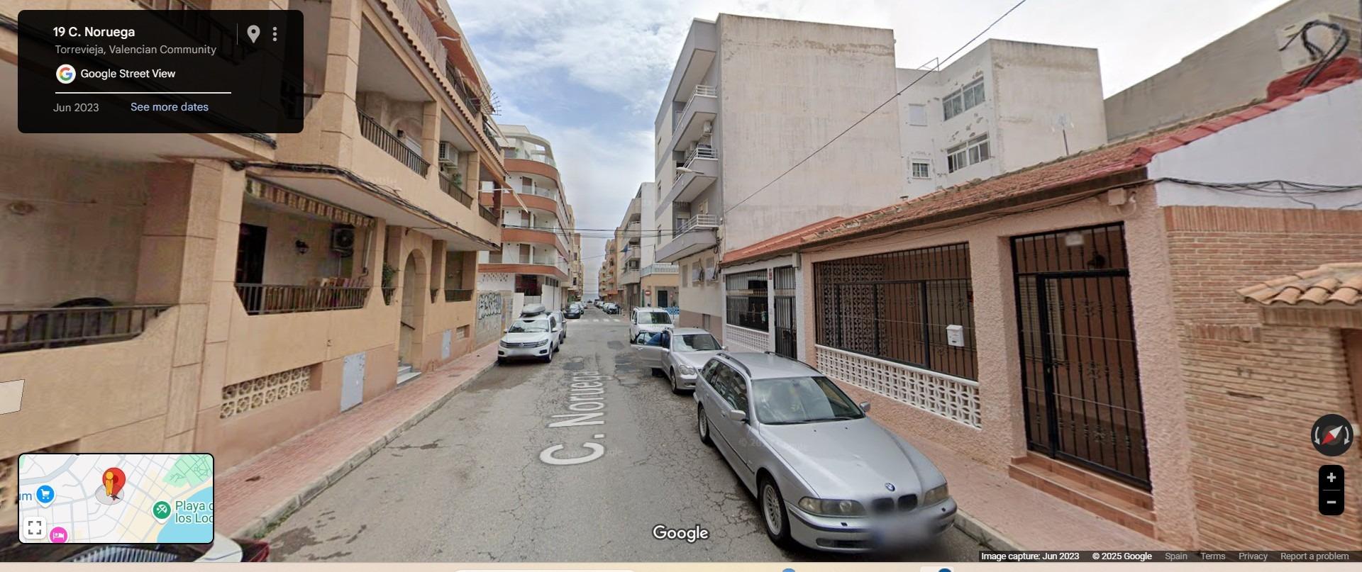 4-18-57 House in the Center of Torrevieja: Comfort and Proximity to the Beach with 3 Bedrooms and 2 Bathrooms
