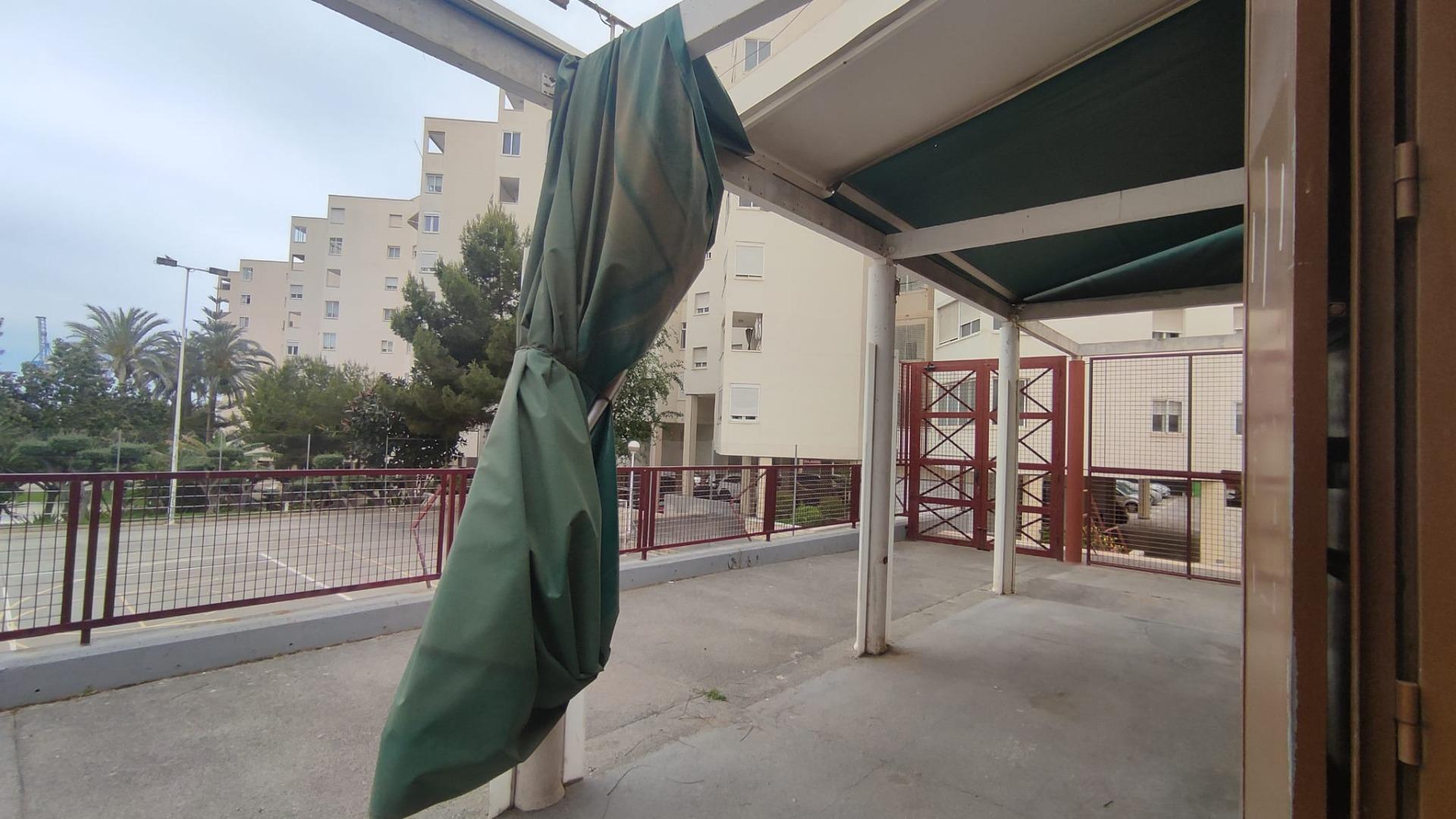 4-19-49 Bar – restaurant with licence in San Gabriel Alicante