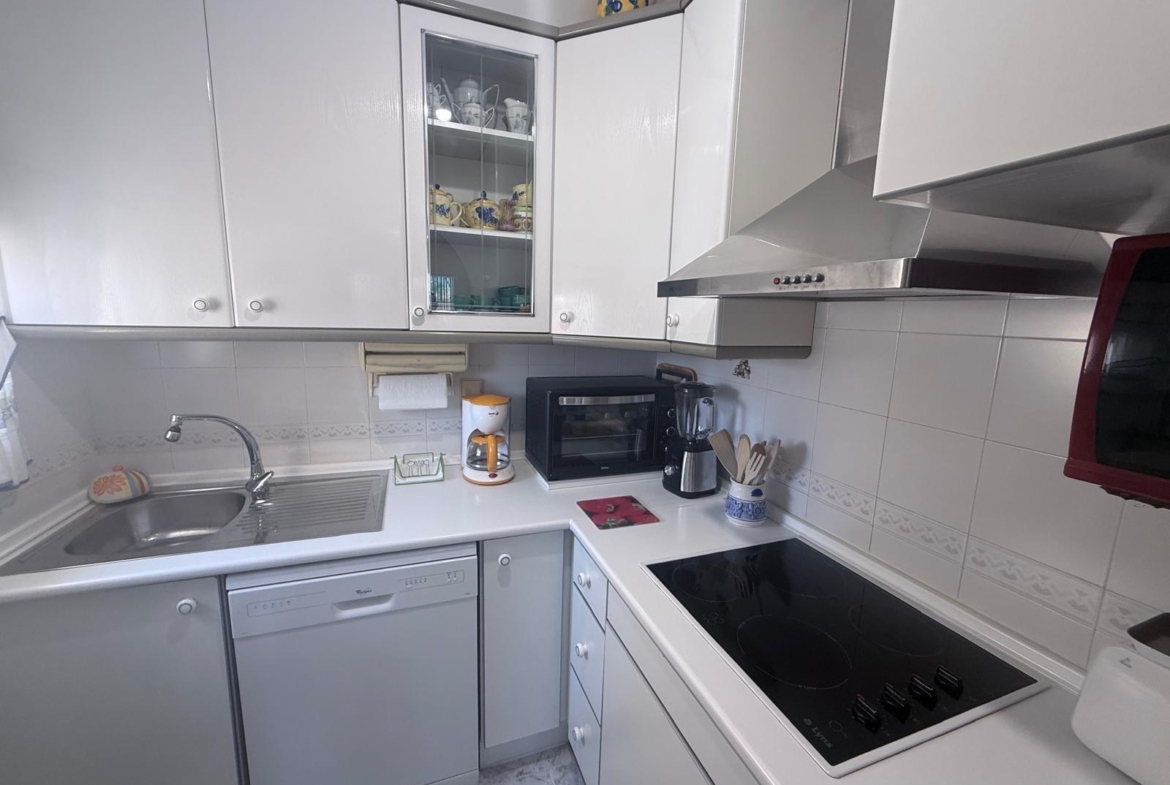Great High Bungalow in Playa Flamenca: 3 bedrooms, 1 bathroom, 3 storage rooms, pool.