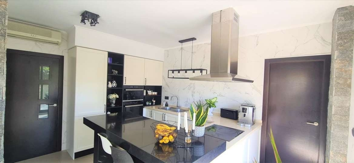 VILLA IN CALPE FOR SALE