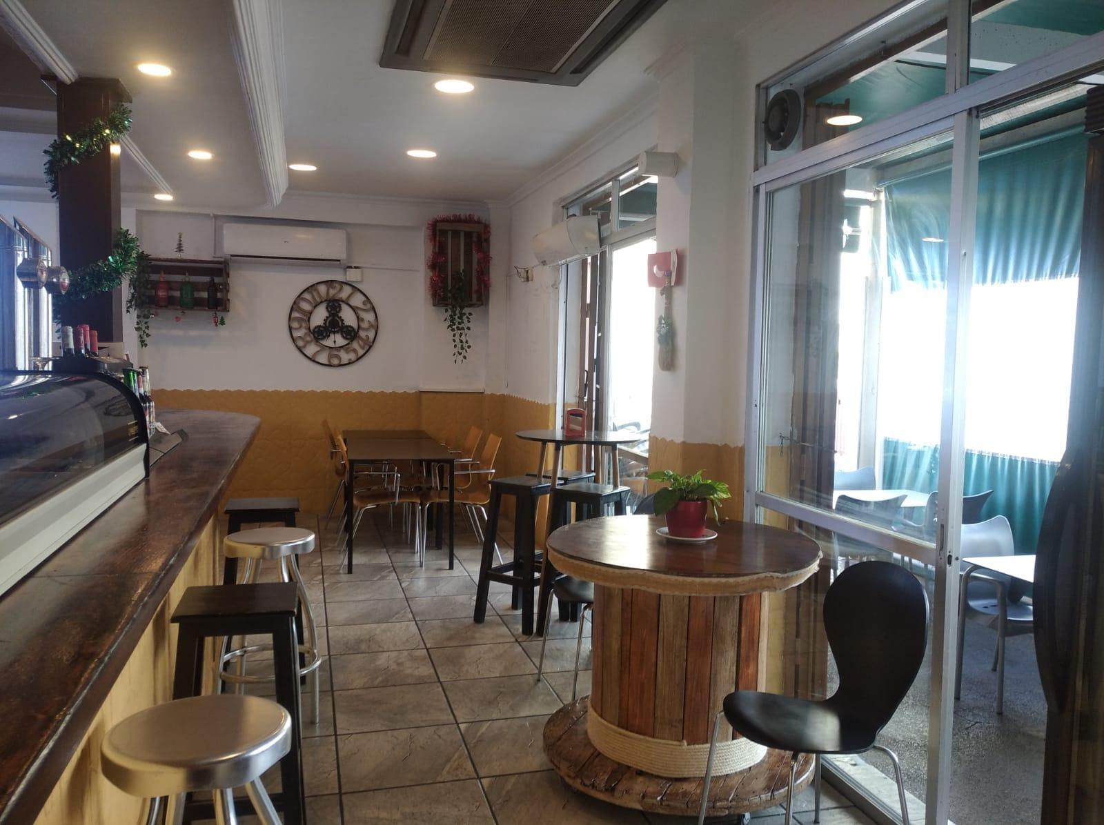 4-2-92 Bar – restaurant with licence in San Gabriel Alicante