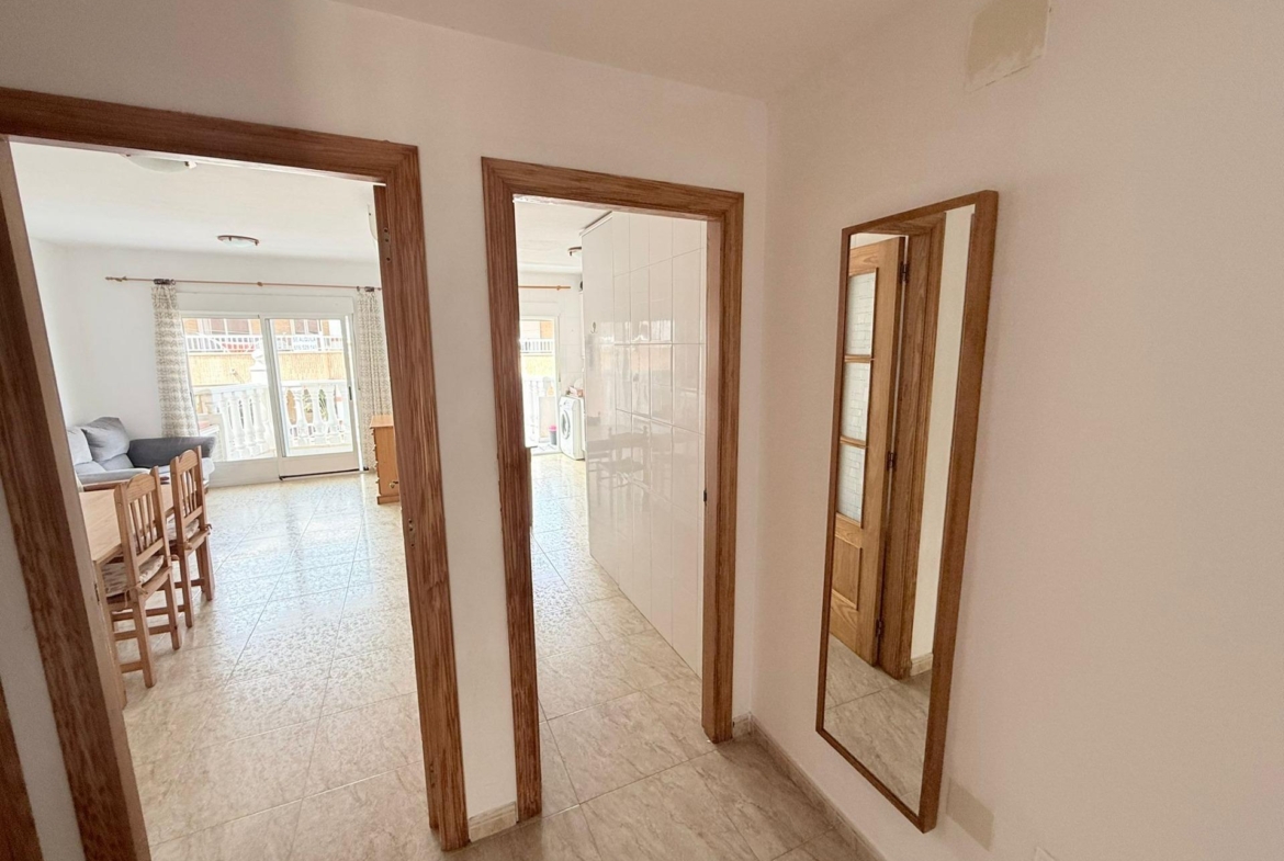 Ideal Home Steps from the Beach with Tourist License