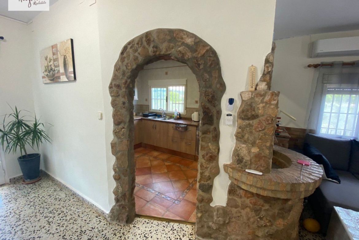 Villa for sale in Algimia de Alfara