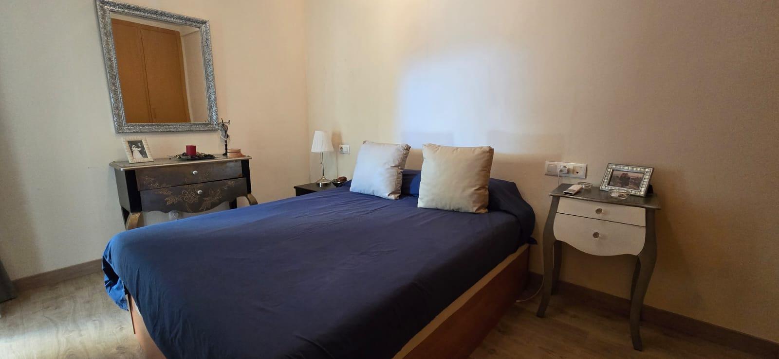 BUNGALOW IN CITY OF LIGHT FACING THE SEA – TORMOS STREET