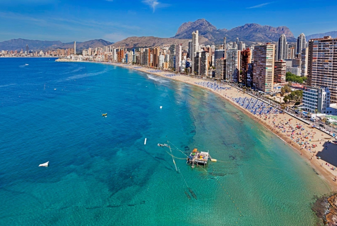 Last 3 homes available at BREEZE, Balcón de Finestrat! 🌴