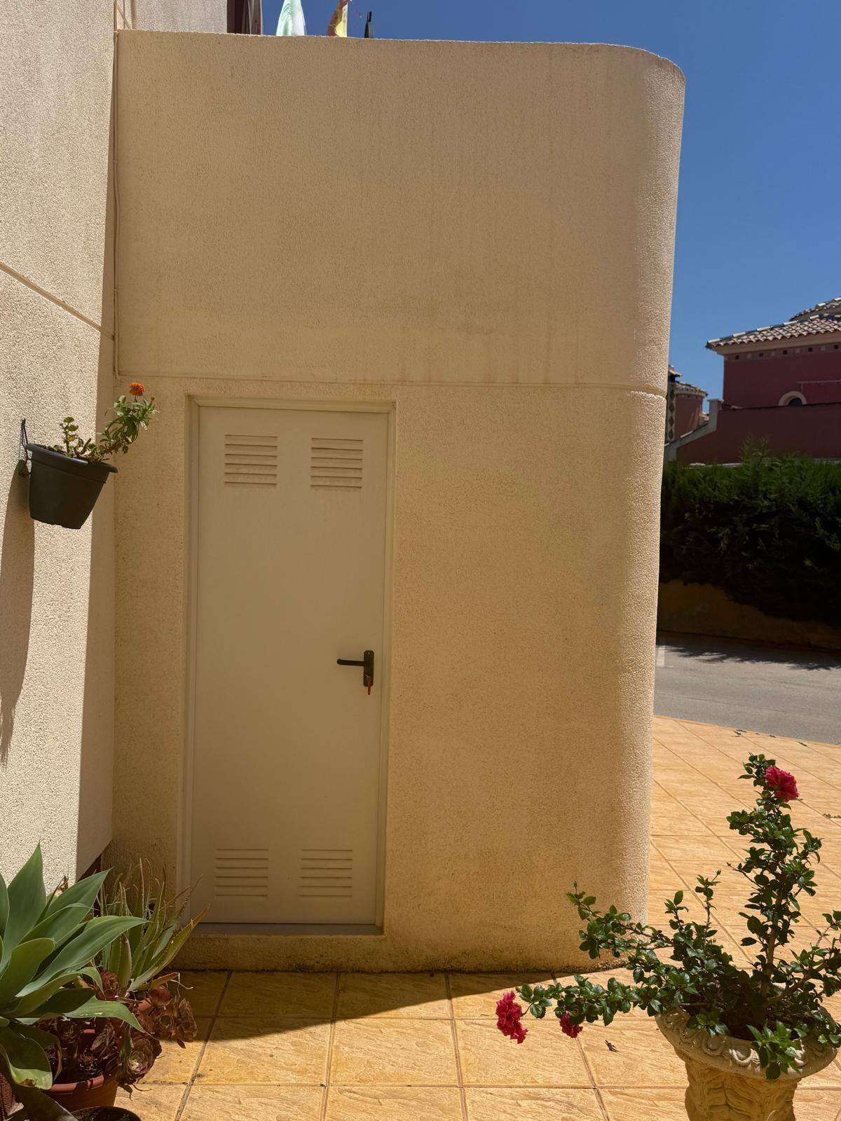 4-21-49 Great High Bungalow in Playa Flamenca: 3 bedrooms, 1 bathroom, 3 storage rooms, pool.