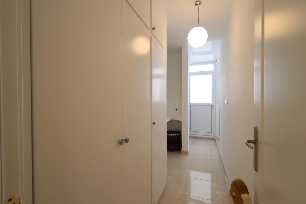 Torrevieja Avda de la Libertad, 1e verdieping appartement voor de nieuwe haven