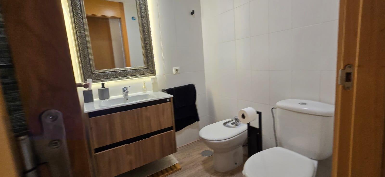 BUNGALOW IN CITY OF LIGHT FACING THE SEA – TORMOS STREET
