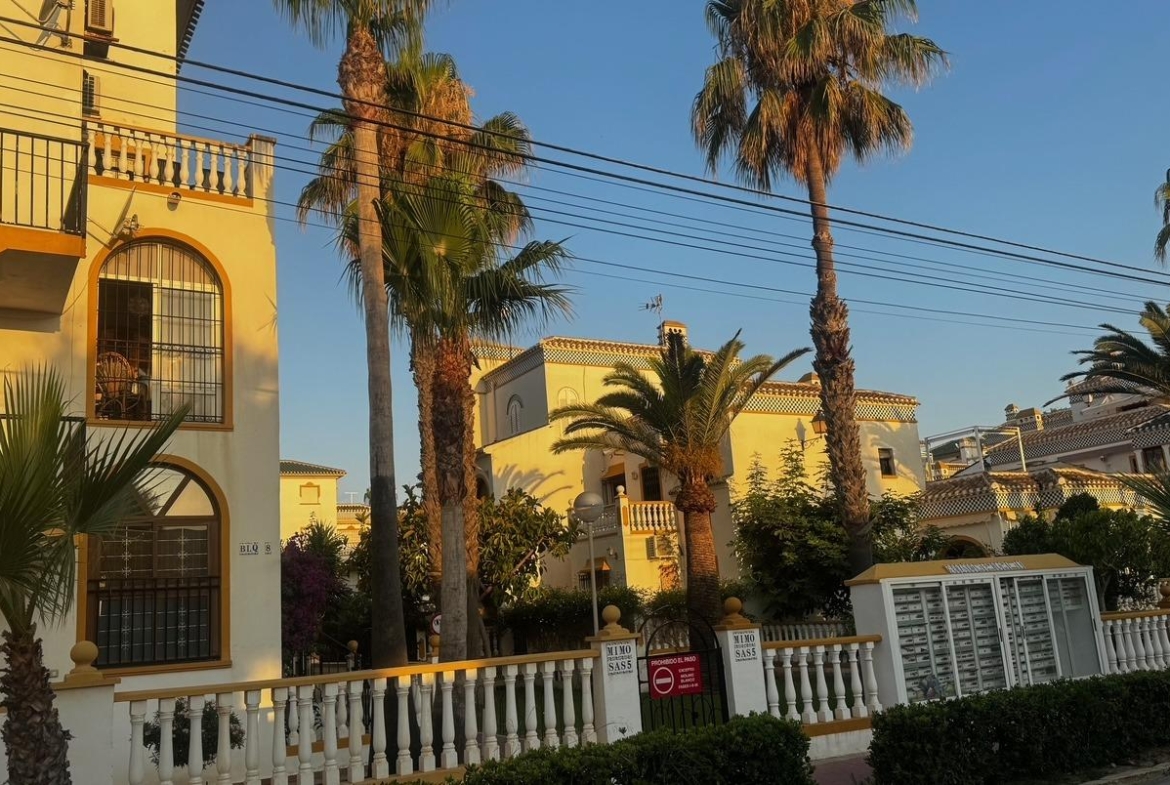 EN PLAYA DE LA MATA DUPLEX 3 HABS EN MOLINO BLANCO, PISCINA COMUNITARIA 219.000€