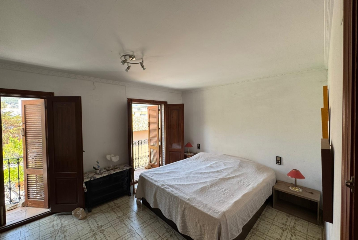 Magnificent Historic House in the Heart of Calpe — Ideal Investment and Home with Soul