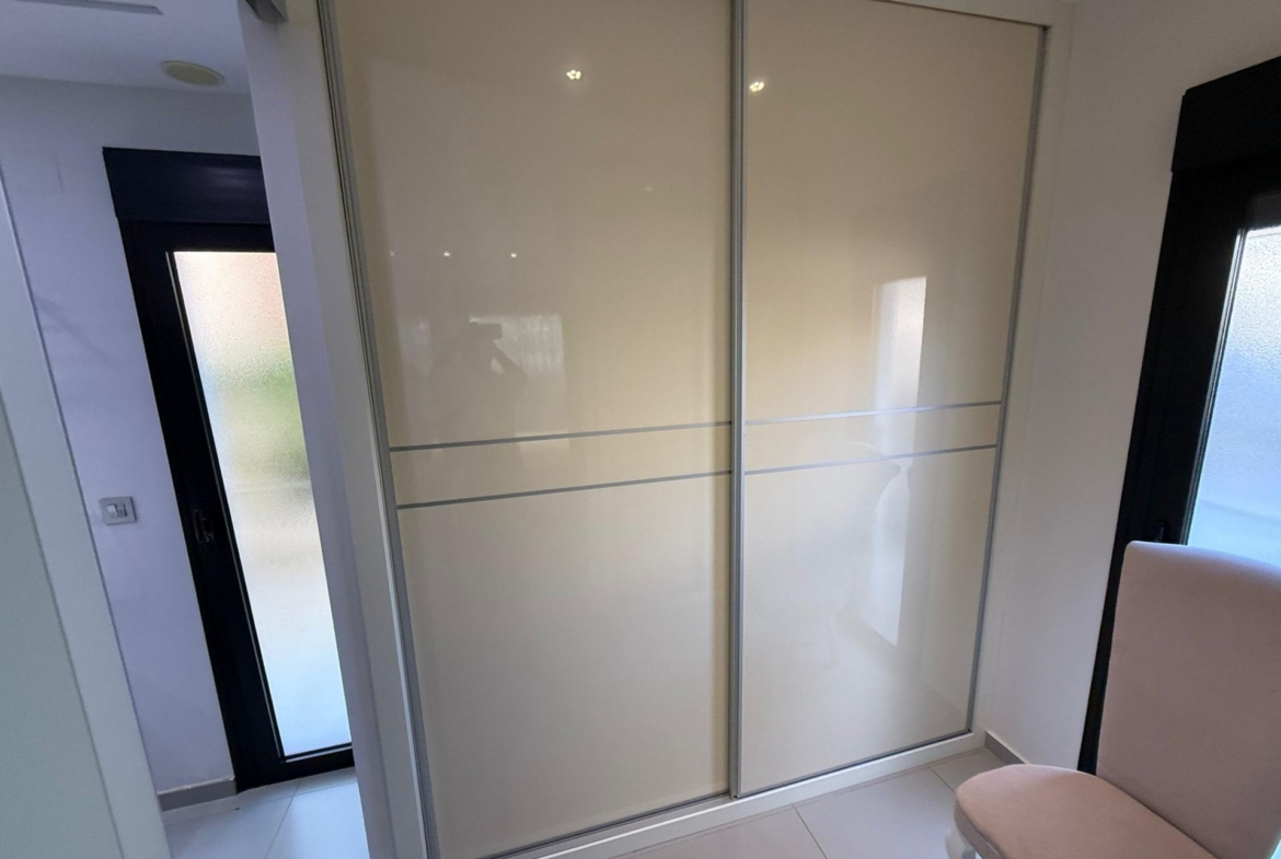 Prachtige vrijstaande villa met een perceel van 300 m2