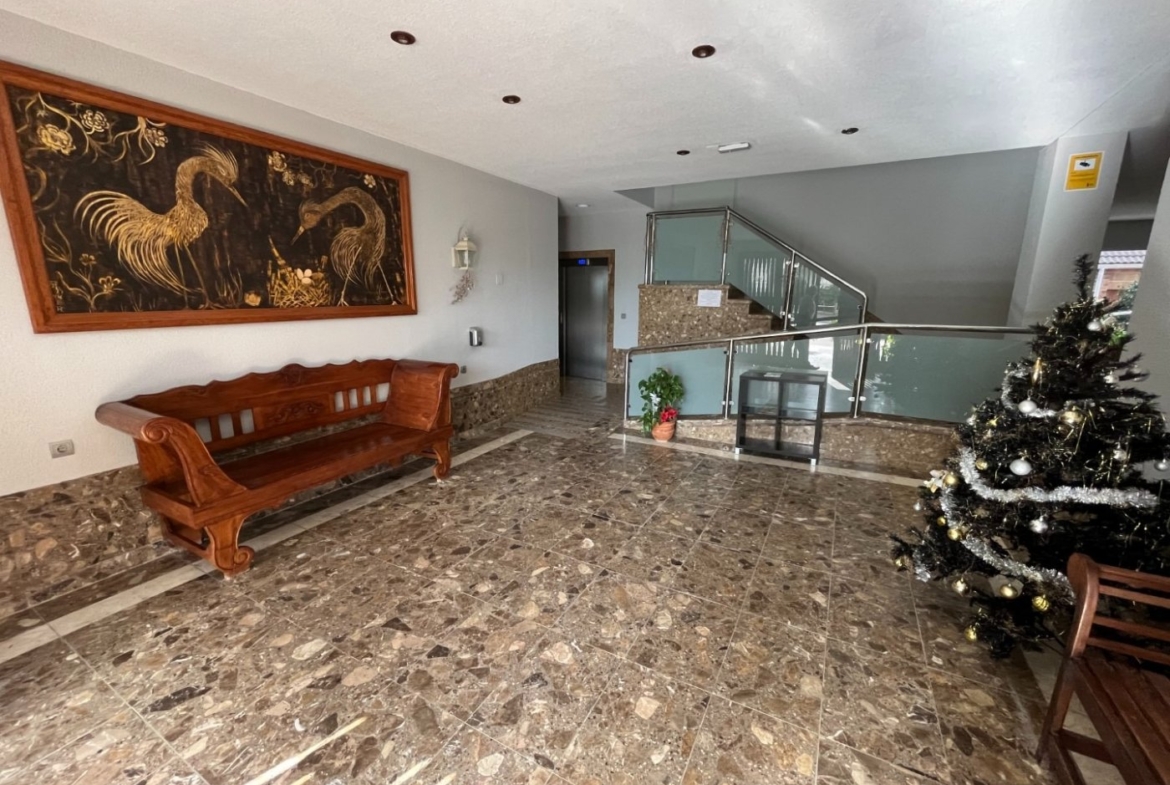 Great apartment with sea views