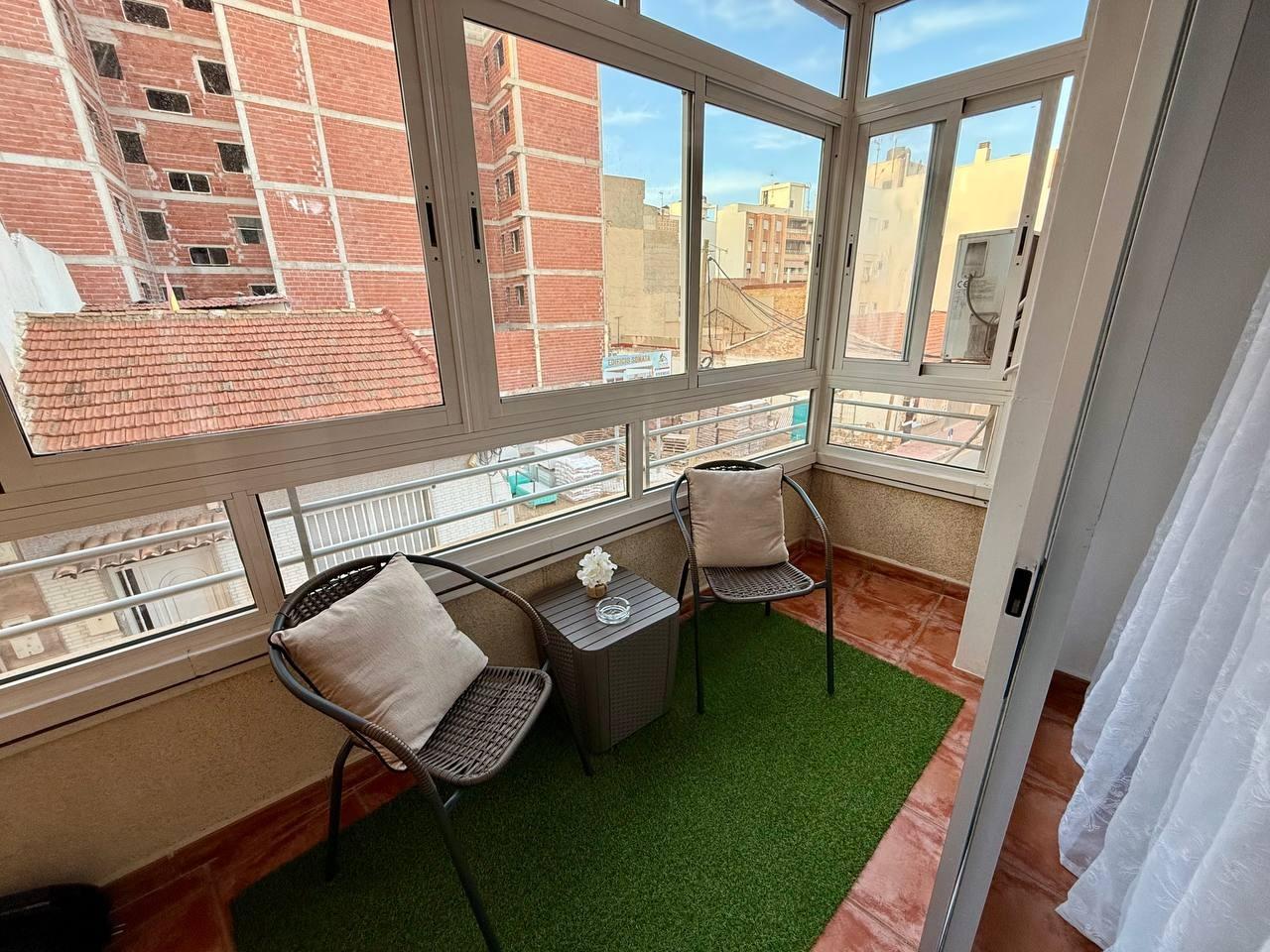 4-23-31 Exclusive apartment with 2 bedrooms and 3 terraces – Ref. A10245