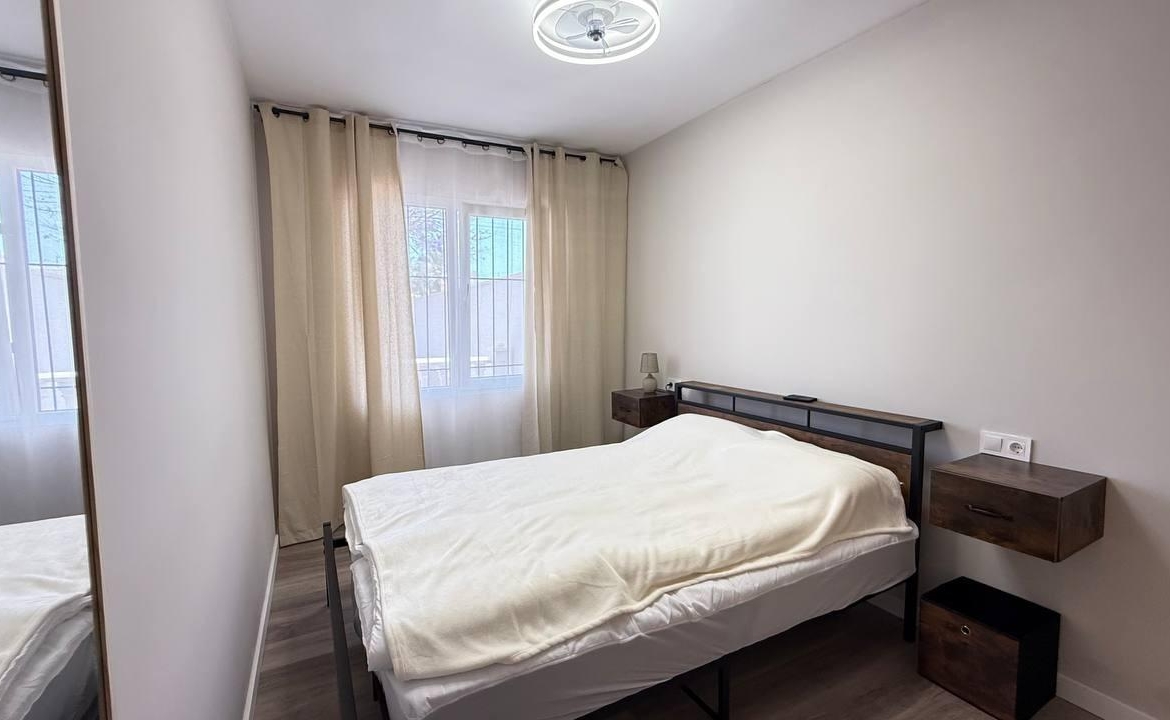 Ground floor bungalow, renovated, with 2 bedrooms and 1 bathroom