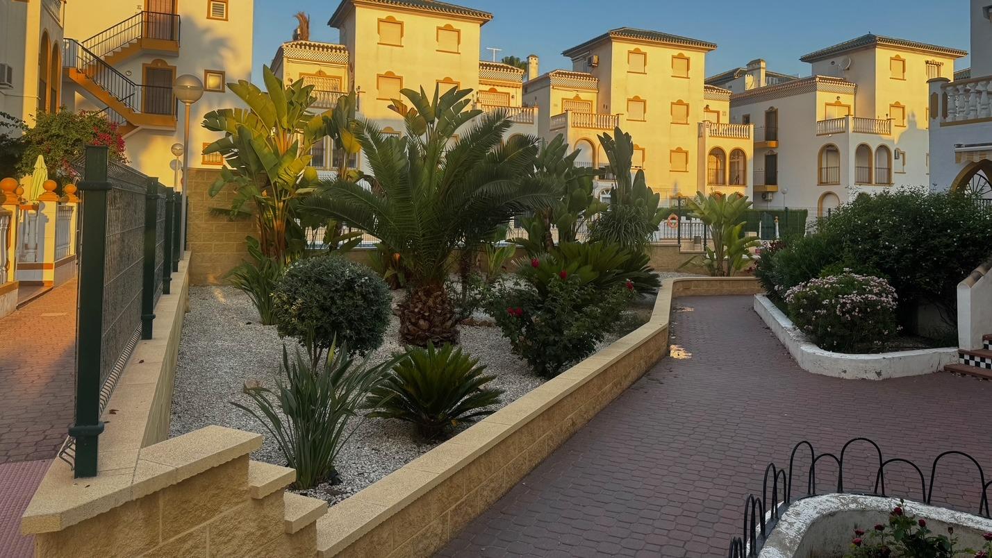 4-23-44 EN PLAYA DE LA MATA DUPLEX 3 HABS EN MOLINO BLANCO, PISCINA COMUNITARIA 219.000€
