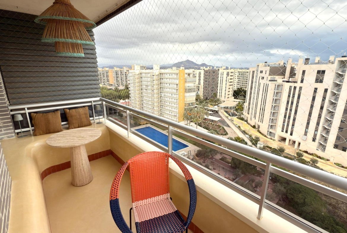 Exclusief penthouse met uitzicht op zee en prachtige renovatie, in pau 5