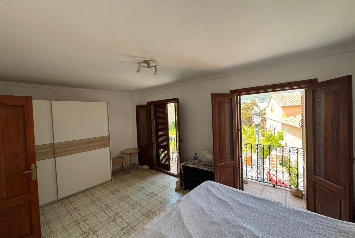 Magnificent Historic House in the Heart of Calpe — Ideal Investment and Home with Soul