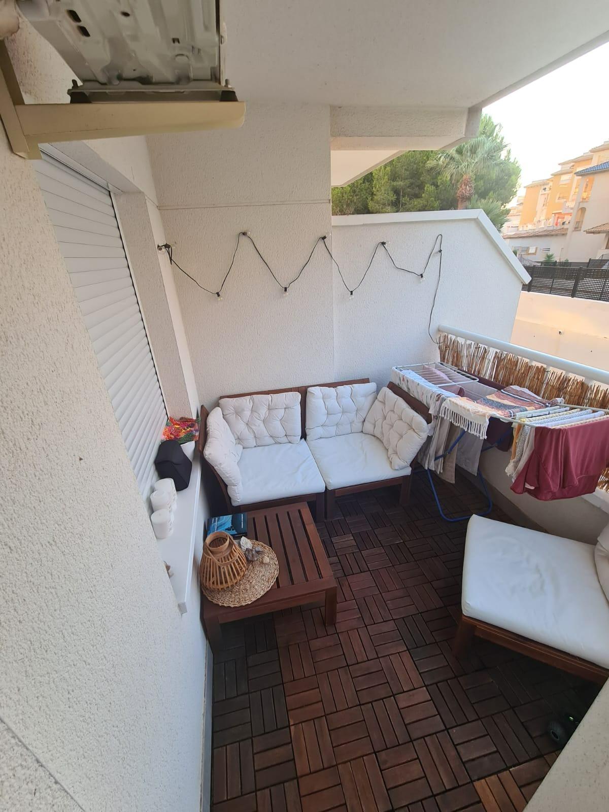 WITH TOURIST LICENSE. 3 BEDROOMS. 2 BATHROOMS. COMMUNAL SWIMMING POOL. BEACH 800 M