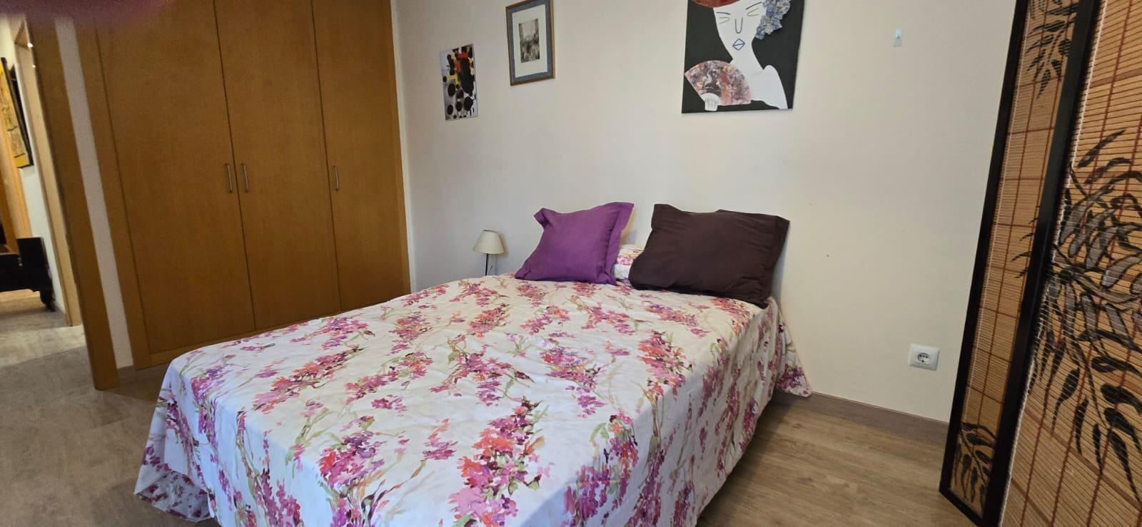 BUNGALOW IN CITY OF LIGHT FACING THE SEA – TORMOS STREET