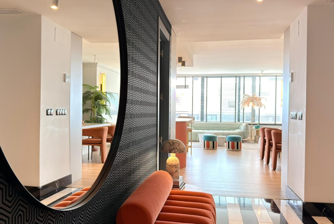 Exclusief penthouse met uitzicht op zee en prachtige renovatie, in pau 5