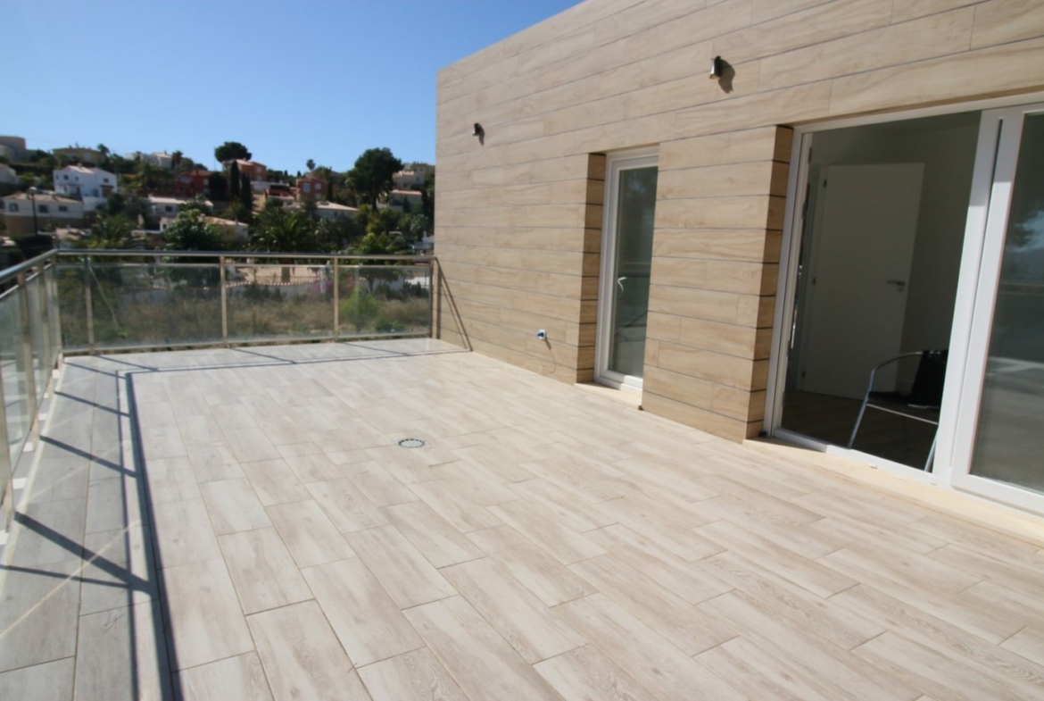 Villa de obra nueva en zona Av. Coloma de La Nucia