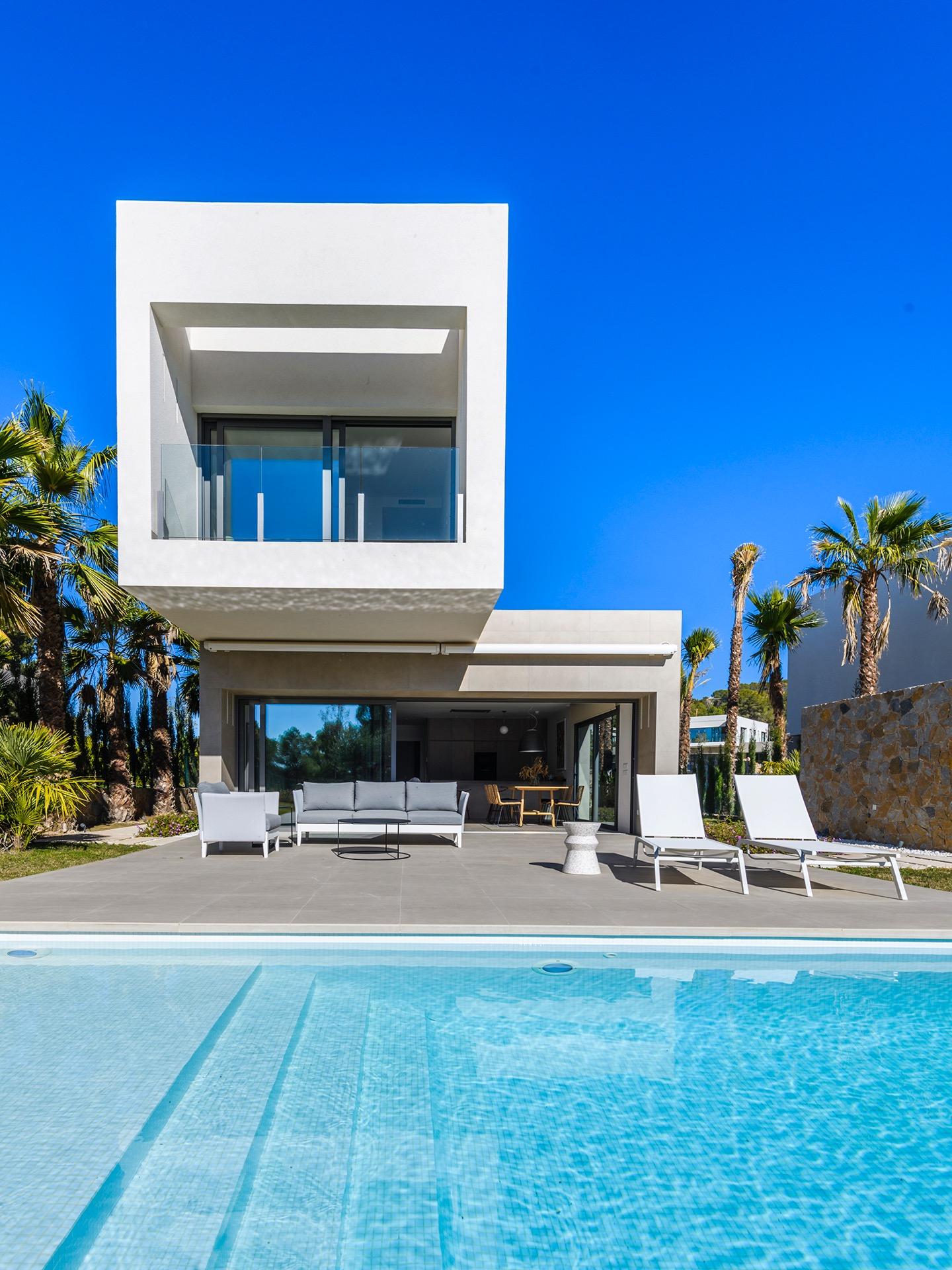 4-27-19 De Villa behoort tot de meest exclusieve Las Colinas