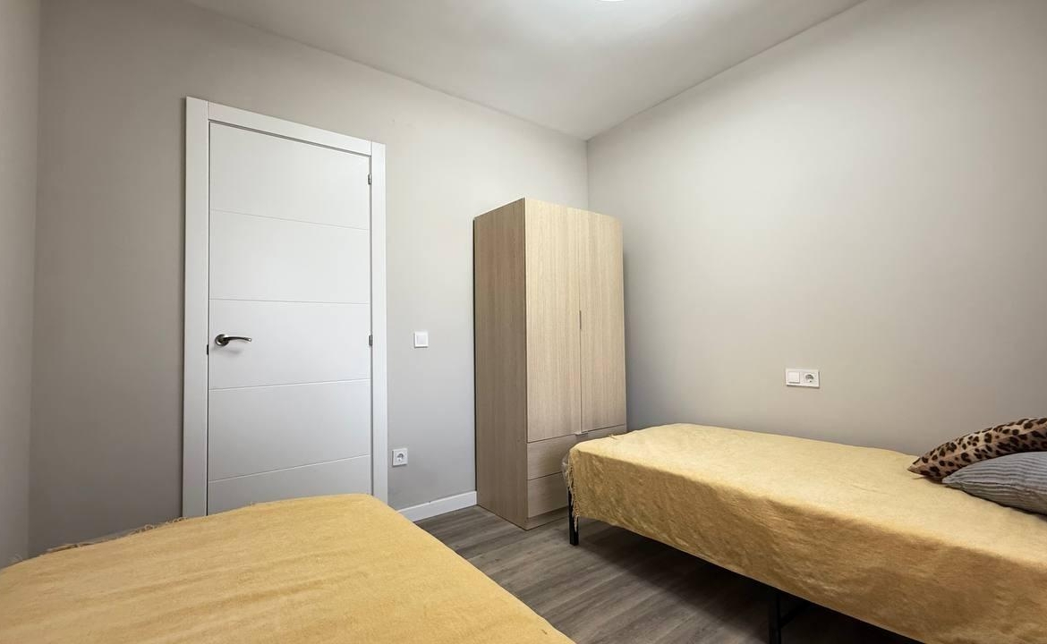 Ground floor bungalow, renovated, with 2 bedrooms and 1 bathroom
