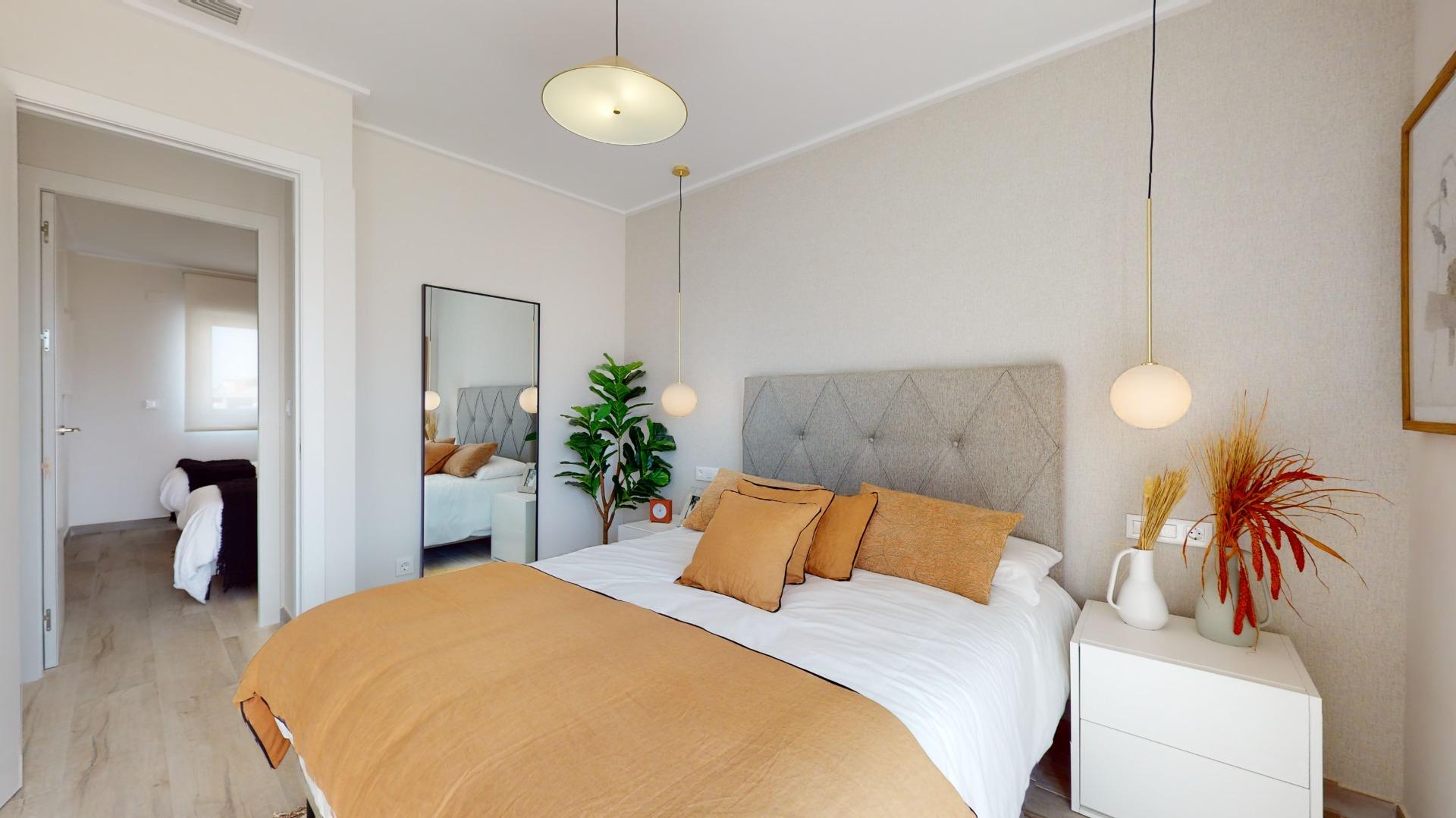 4-27-41 ADOSADOS DE OBRA NUEVA EN PILAR DE LA HORADADA. 3 DORM. 2 BAÑOS. CON PLAZA DE GARAJE Y PISCINA. 83 M2. JARDIN 33 M2. SOLARIUM 34 M2.