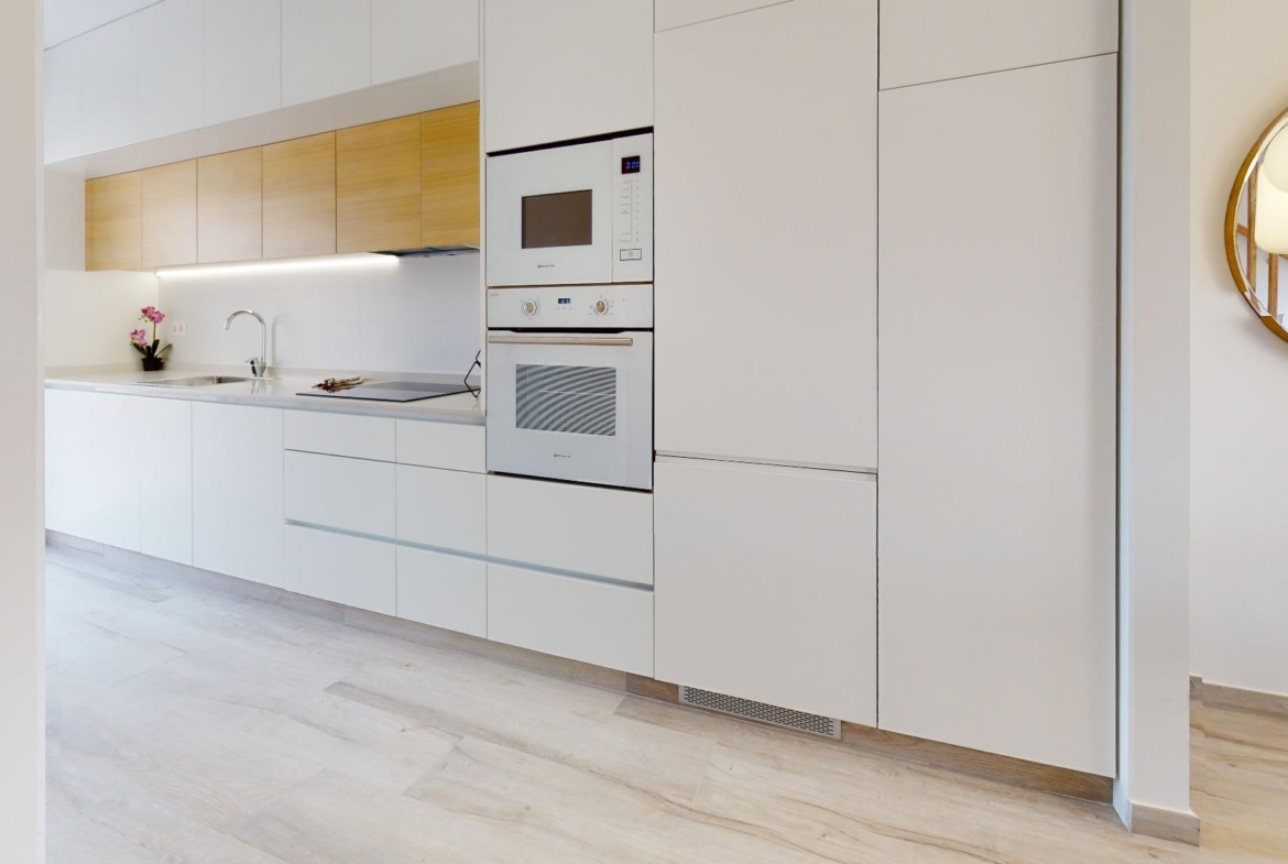 ADOSADOS DE OBRA NUEVA EN PILAR DE LA HORADADA. 3 DORM. 2 BAÑOS. CON PLAZA DE GARAJE Y PISCINA. 83 M2. JARDIN 33 M2. SOLARIUM 34 M2.