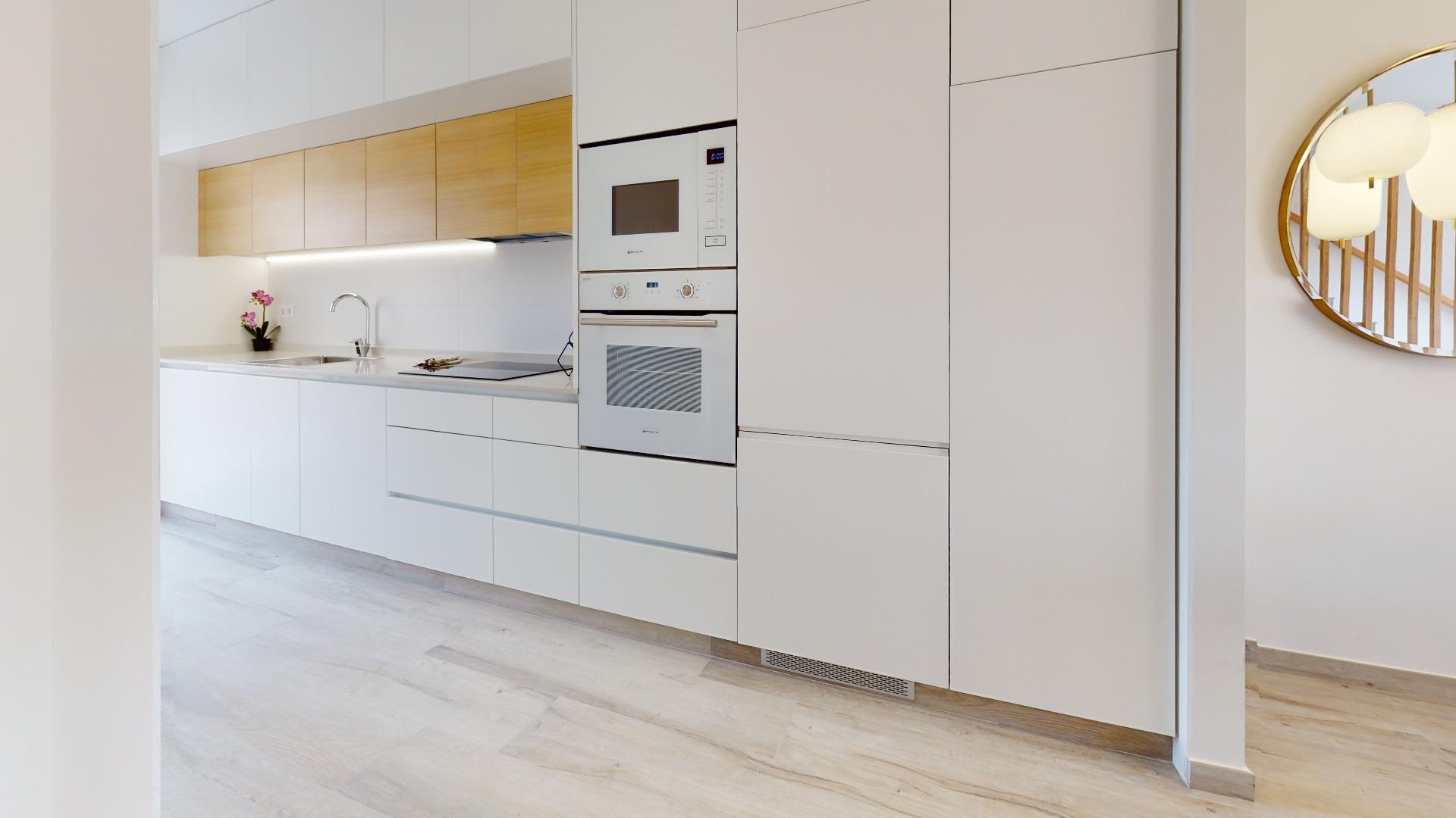 4-28-40 ADOSADOS DE OBRA NUEVA EN PILAR DE LA HORADADA. 3 DORM. 2 BAÑOS. CON PLAZA DE GARAJE Y PISCINA. 83 M2. JARDIN 33 M2. SOLARIUM 34 M2.