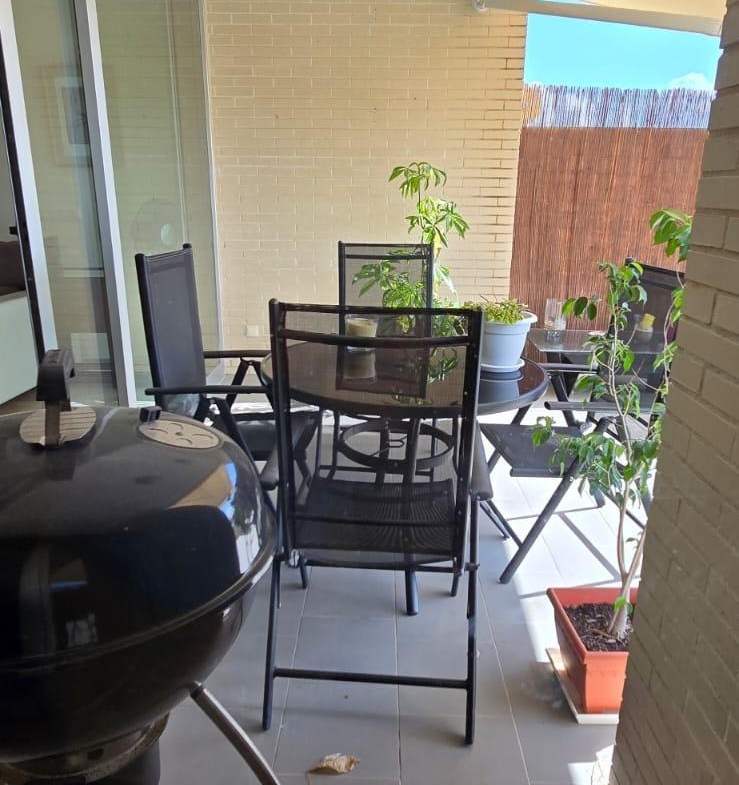 BUNGALOW IN CITY OF LIGHT FACING THE SEA – TORMOS STREET