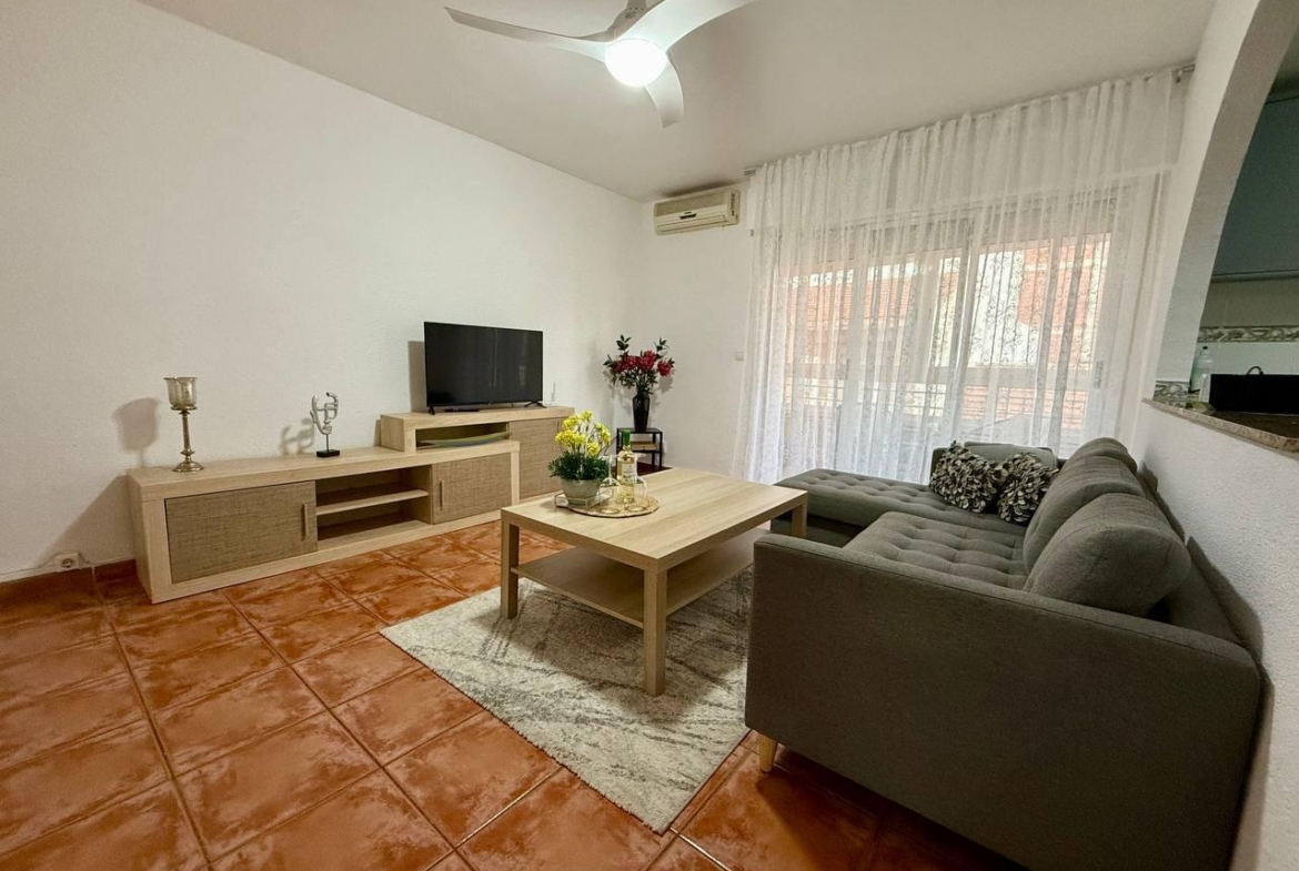 Exclusive apartment with 2 bedrooms and 3 terraces – Ref. A10245