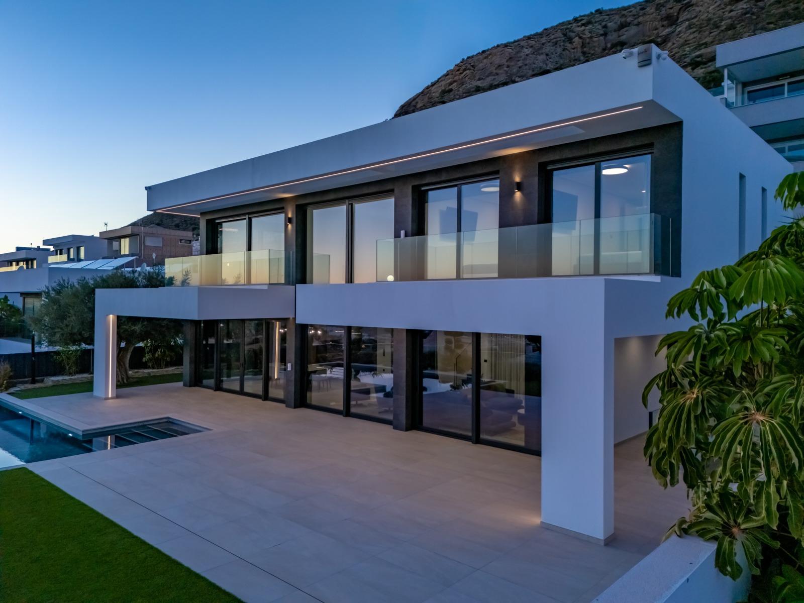 Villa Roma: Exclusivity and Elegance in Finestrat 🌟
