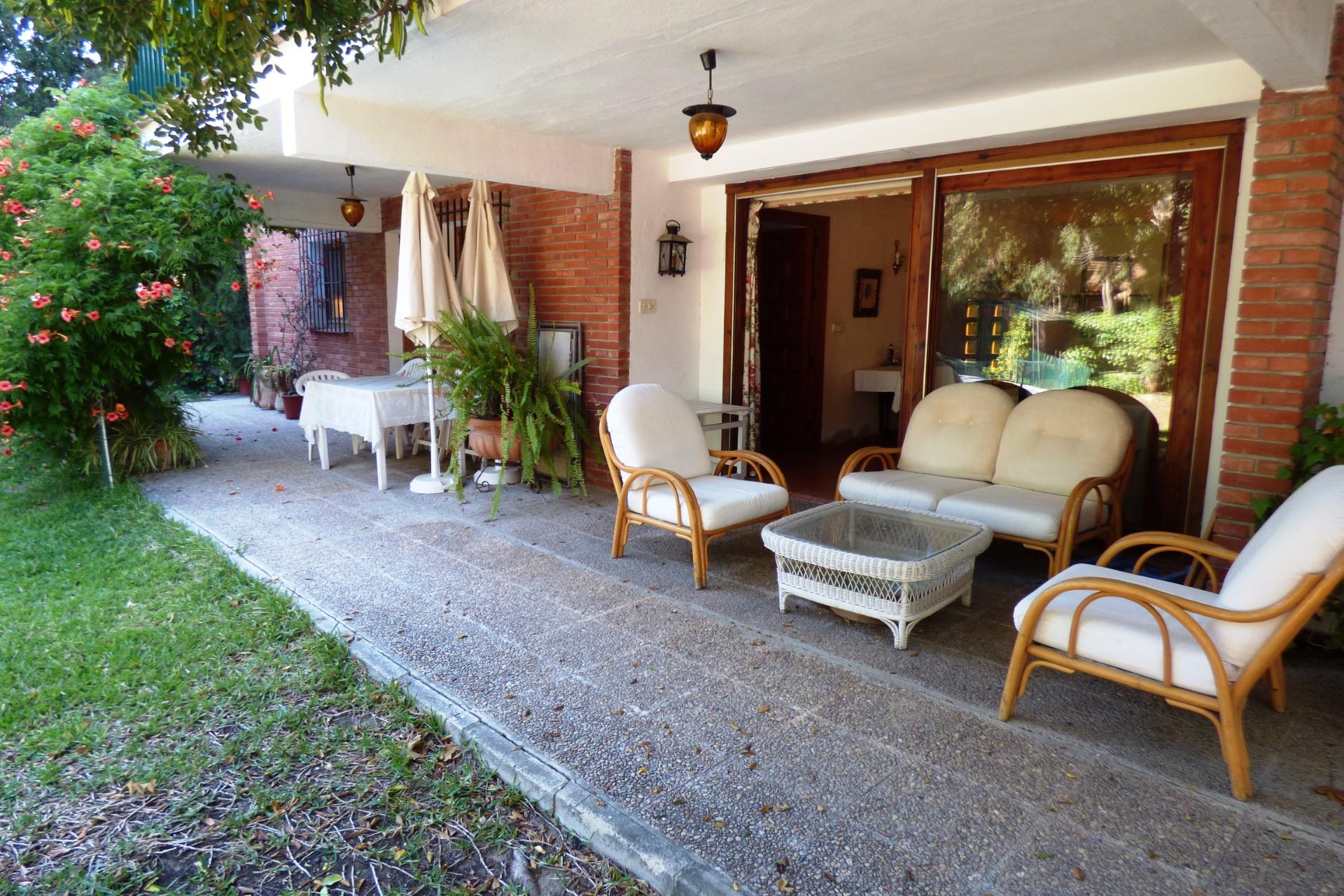 4-3-93 Espectacular Vivienda Independiente en Zona Frank Espinós