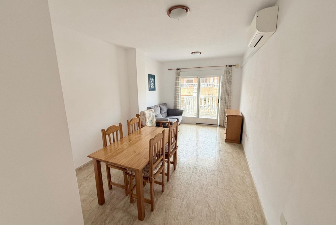 Ideal Home Steps from the Beach with Tourist License