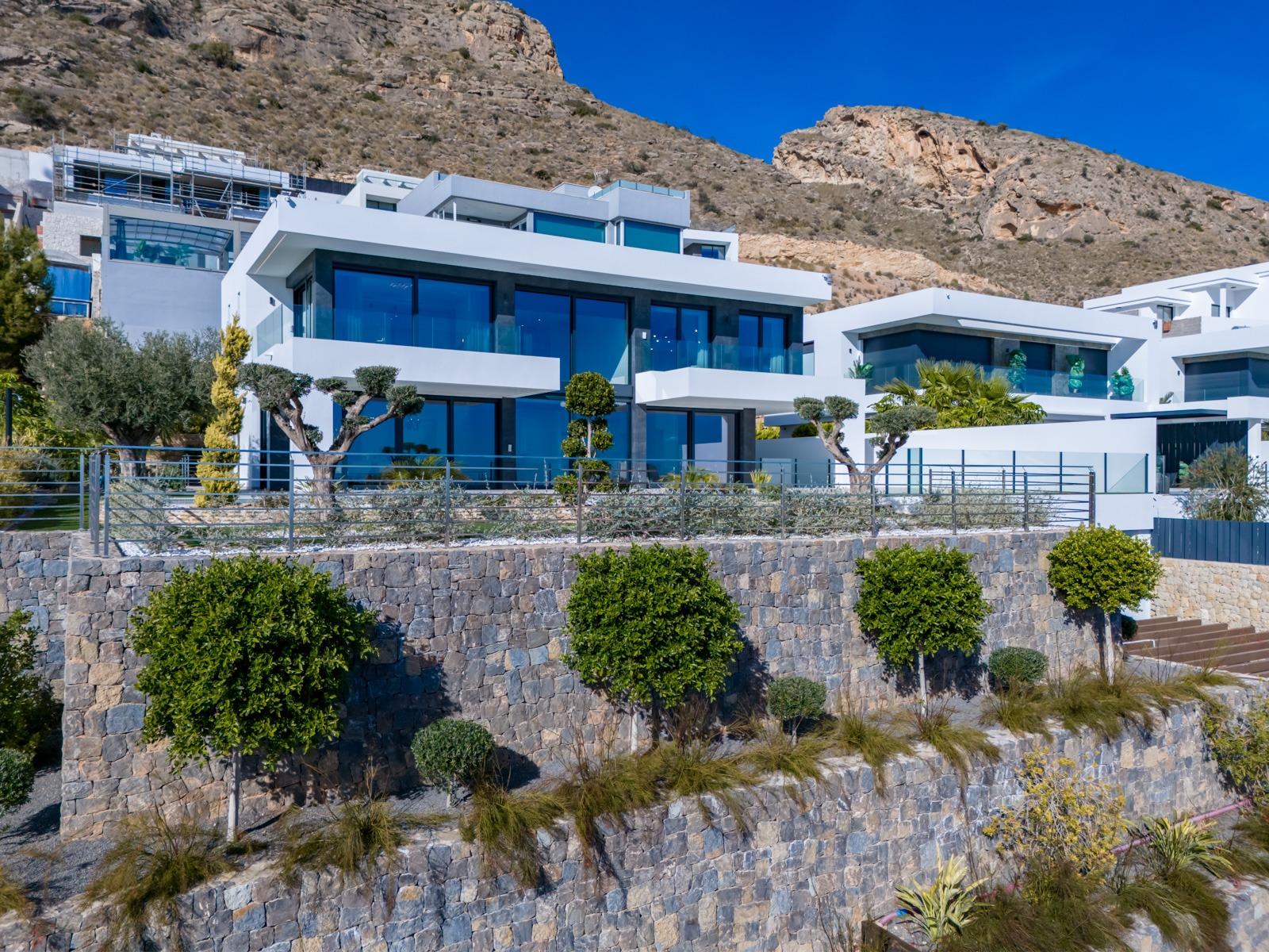 Villa Roma: Exclusivity and Elegance in Finestrat 🌟