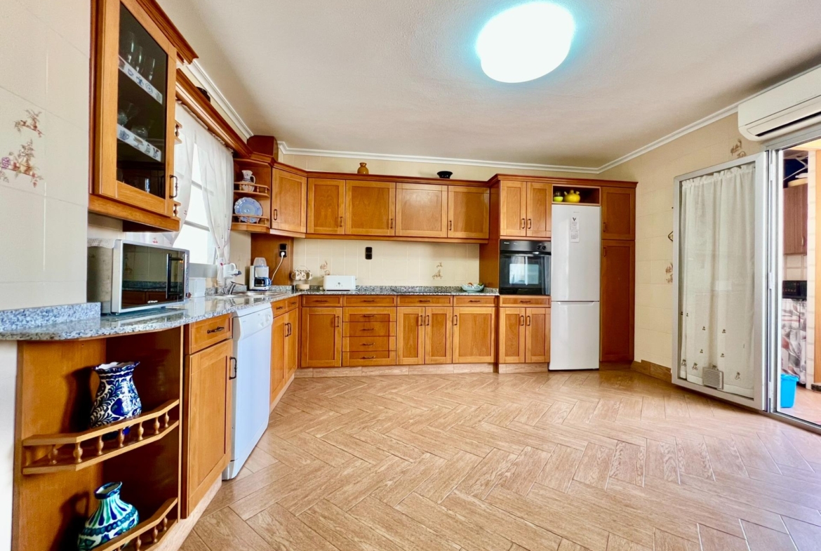 Confort, amplitud y exclusivididad. PISO DE 145m2 EN UBICACIÓN PRIVILEGIADA