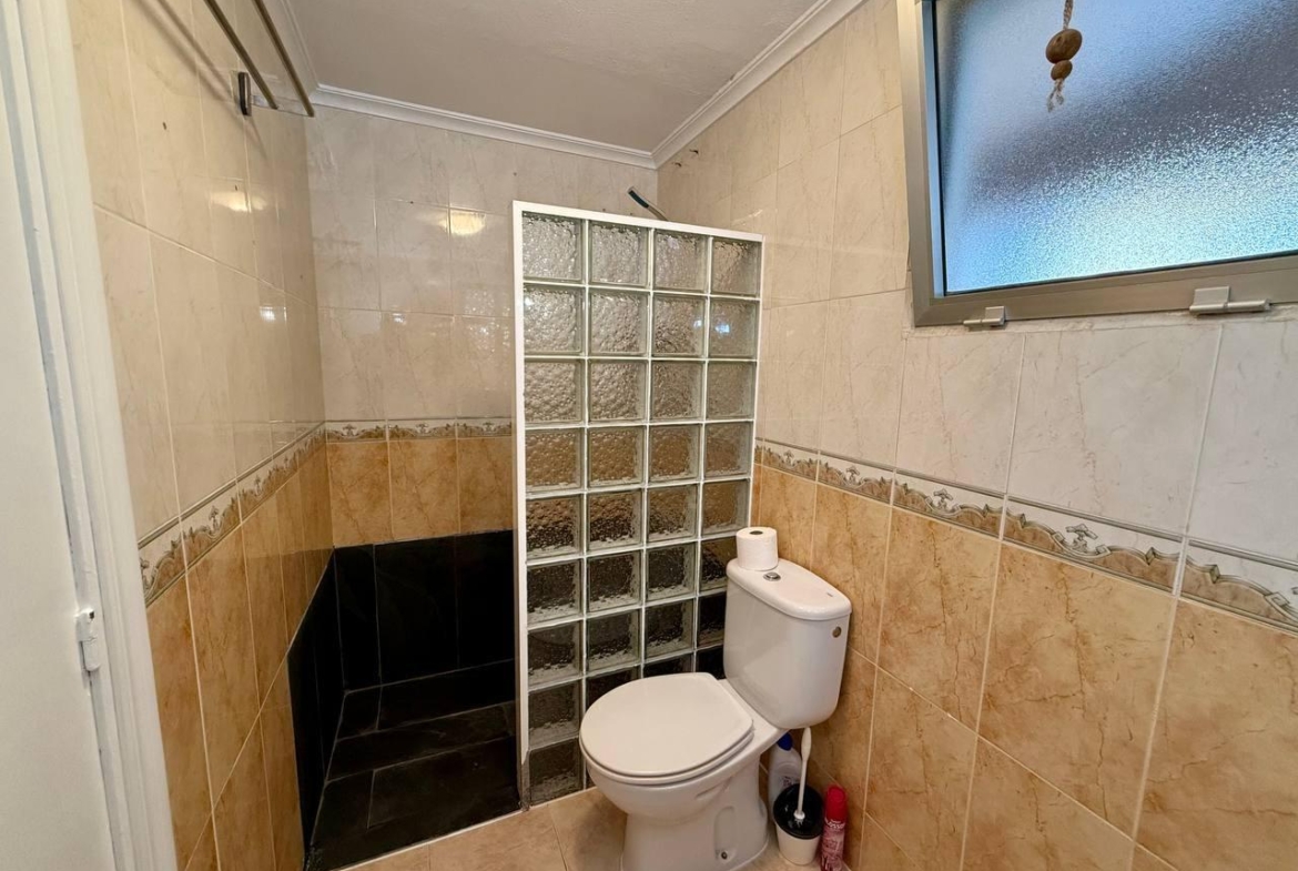 Exclusive apartment with 2 bedrooms and 3 terraces – Ref. A10245