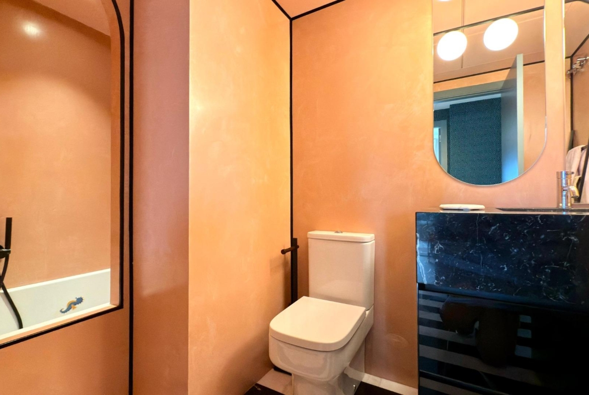 Exclusief penthouse met uitzicht op zee en prachtige renovatie, in pau 5