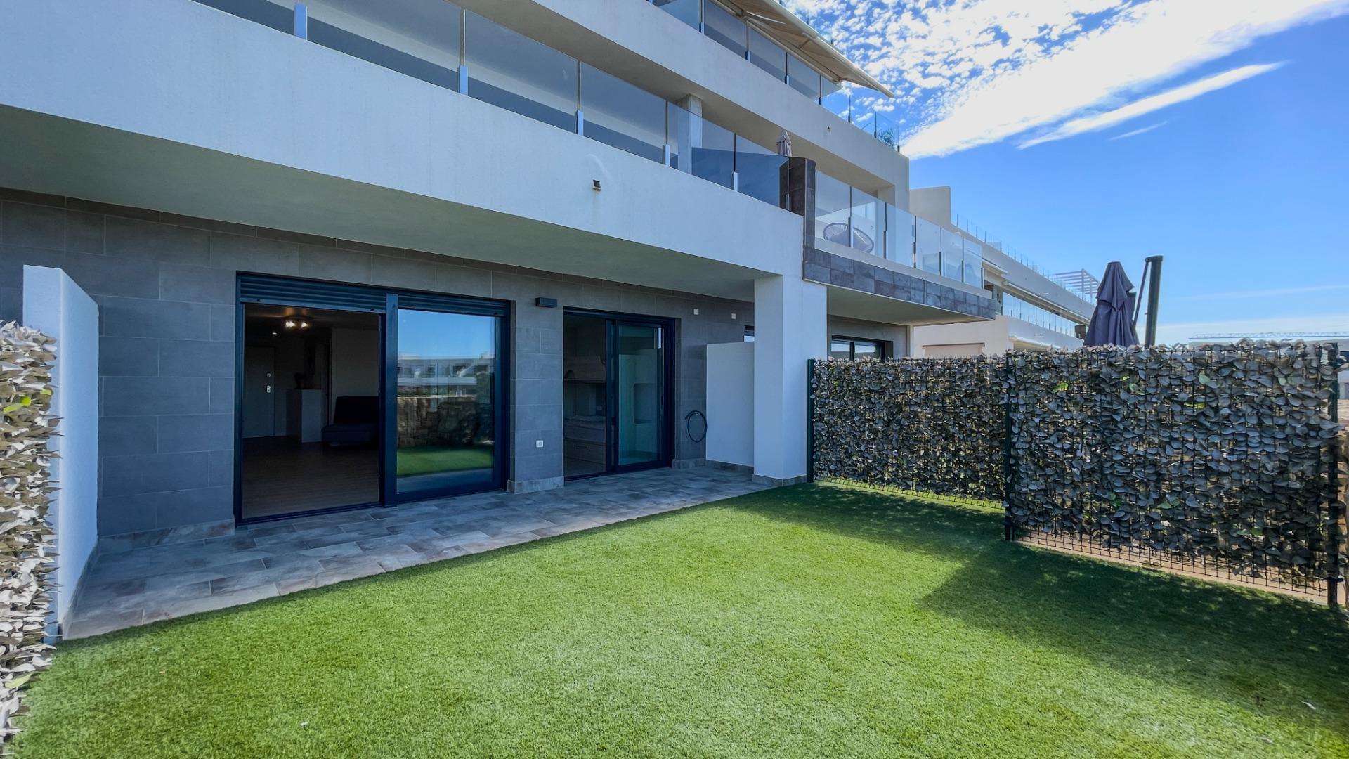 4-32-15 Modern Duplex Near Benidorm in Camporrosso Village Complex