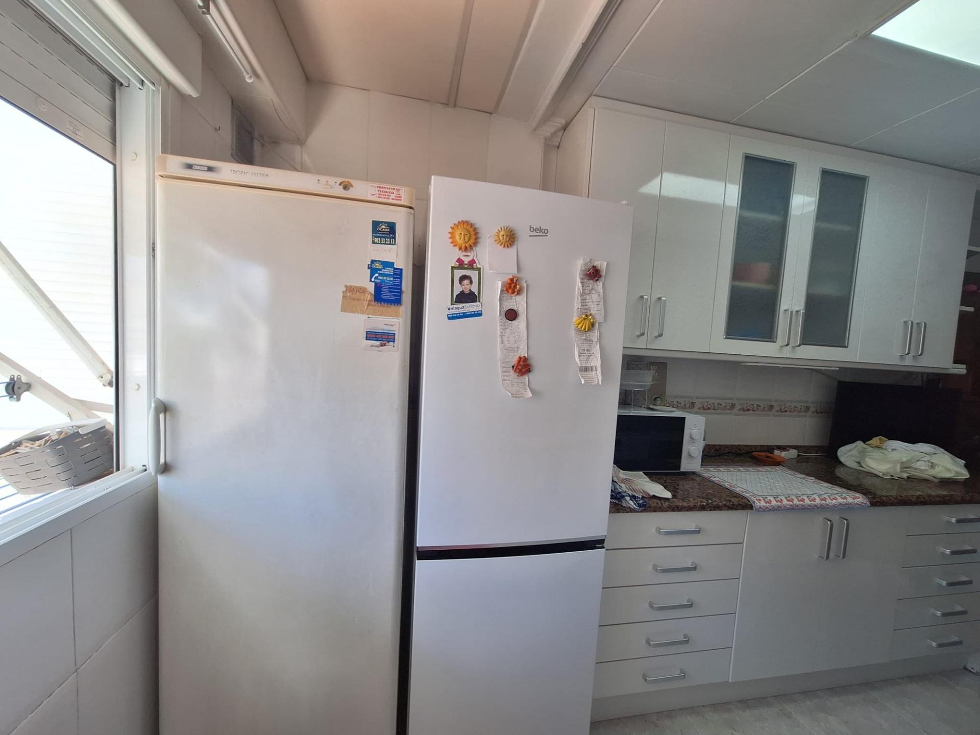 PISO AMPLIO Y LUMINOSO CON ASCENSOR EN PINTOR GISBERT – SAN BLAS