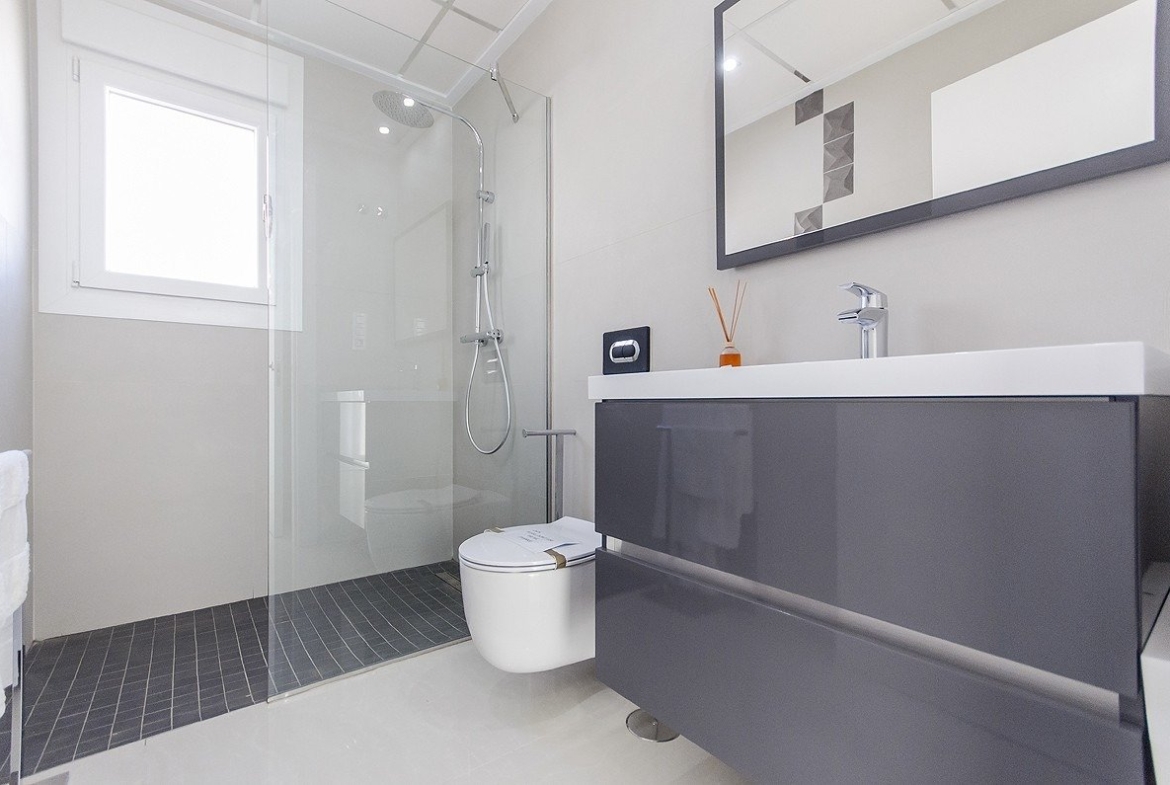 NEW BUILD RESIDENTIAL OF VILLAS IN LOS MONTESINOS