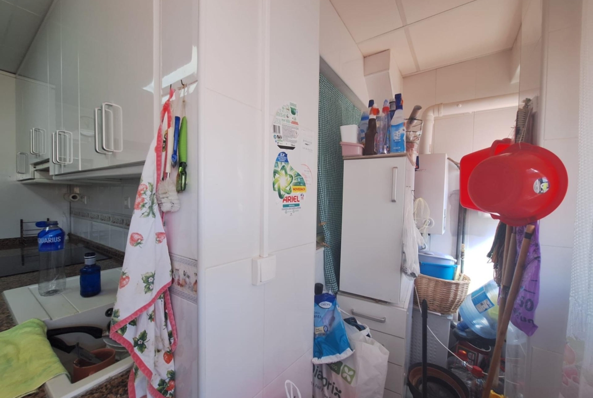 PISO AMPLIO Y LUMINOSO CON ASCENSOR EN PINTOR GISBERT – SAN BLAS