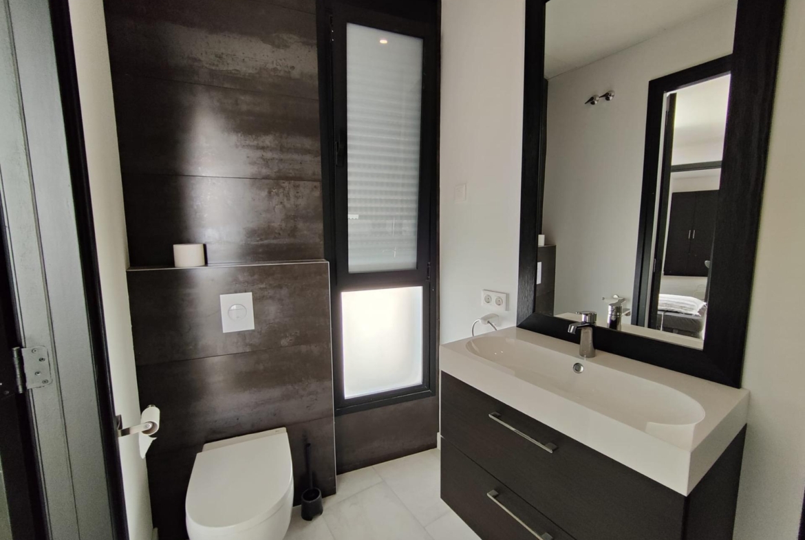 LARGE MODERN VILLA IN FINESTRAT